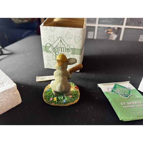 CHARMING TAILS FITZ AND FLOYD "READY TO TAKE A SWING AT IT" FIGURINE W Card - Picture 4 of 5